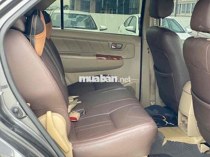 Toyota Fortuner 2009 2.7V AT 4x4