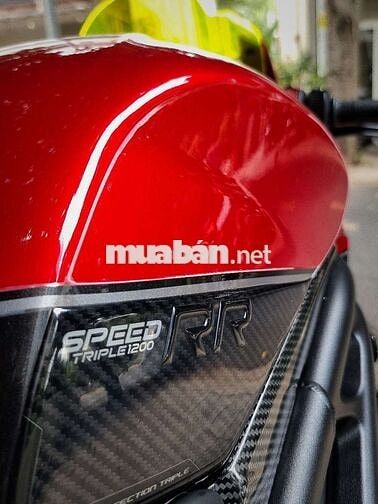 Triumph Speed Triple 1200RR Đỏ