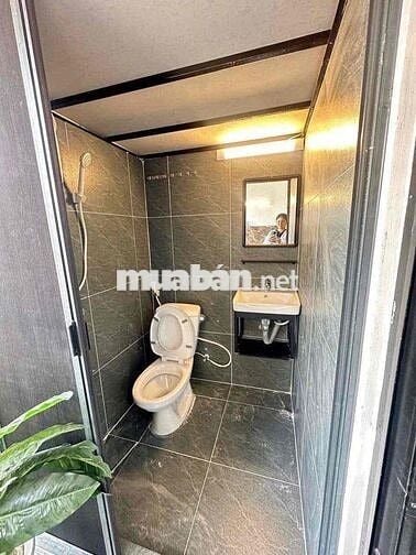 Cho thuê Duplex - ban công - Thang máy ngay Nguyễn Trãi Quận 1