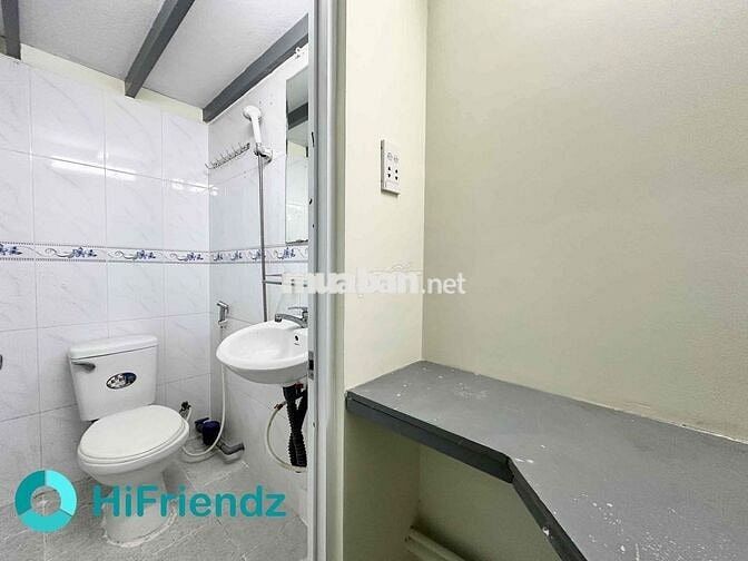 🏡Cho thuê phòng trọ gác 3,xx máy lạnh kệ bếp✅Lê Văn Sỹ Q3 trống sẵn✅