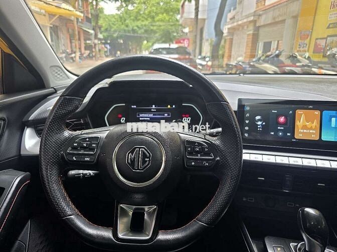 MG5 2022 Luxury Vàng