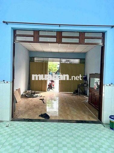 nhà cấp 4 Tân Bình, Dĩ An,kế đường Lê Hồng Phong,sân xe hơi, đường 9m