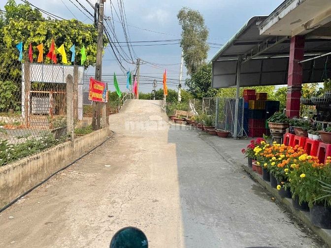 ĐẤT GIÁ RẺ trung tâm Bến Lức - Thạnh Hoà