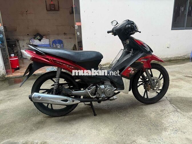 Suzuki Sport Đỏ đen