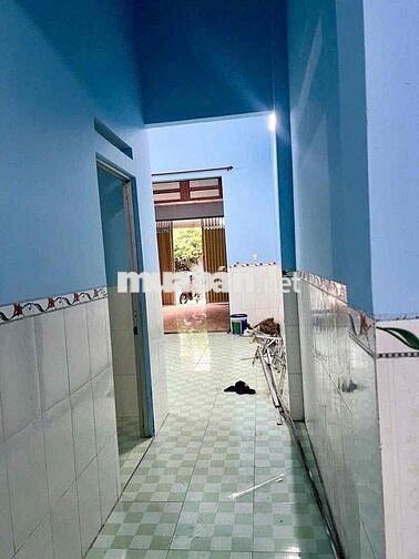 nhà cấp 4 Tân Bình, Dĩ An,kế đường Lê Hồng Phong,sân xe hơi, đường 9m
