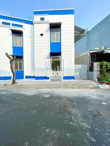 Cho Thuê Nhà Góc 1 Trệt 1 Lầu Lộ Xe Ô Tô Gần Bến Xe Cần Thơ ~ 3km