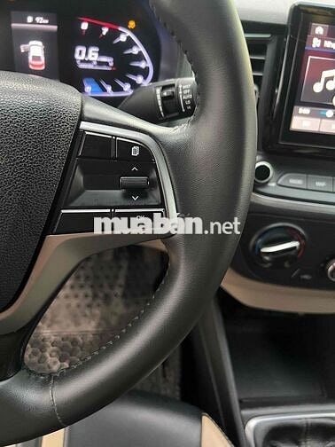 Hyundai Accent 2021 Đỏ Số sàn