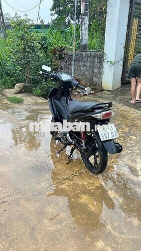 Suzuki Axelo 2013 màu Đen