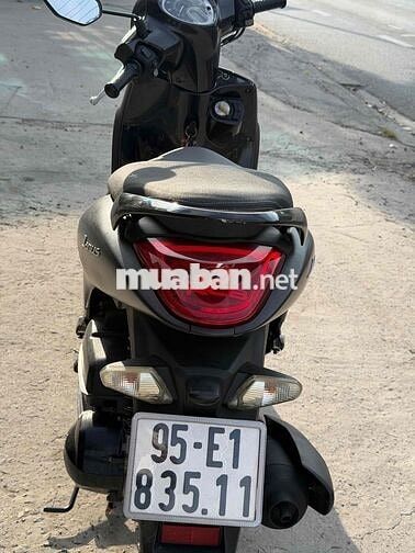 Yamaha Janus màu Đen