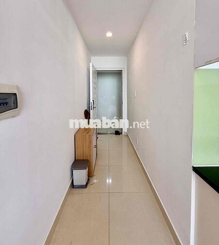 Căn 2PN nhà trống mới và đẹp cần bán. lH Hương xem nhà thực tế