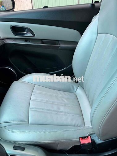 Chevrolet Cruze 2016 Trắng Tự động