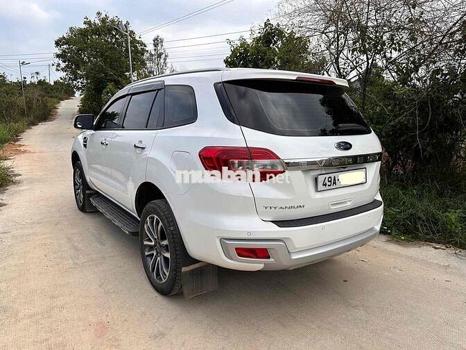 Ford Everest 2021 Titanium 68.000 km