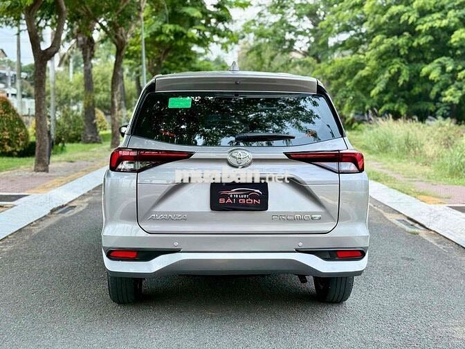 Toyota Avanza 2023 50.000 km Bạc