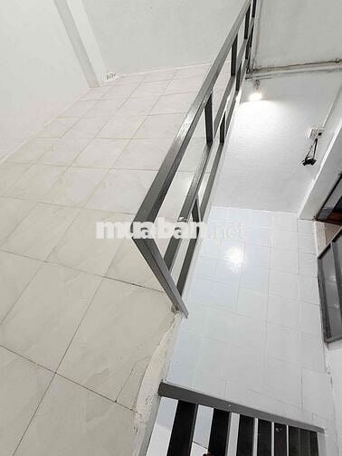 phòng trọ nhà mặt tiền Nguyễn văn quỳ q7 chân cầu Phú mỹ