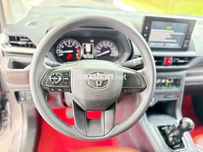 Toyota Avanza 2023 50.000 km Bạc