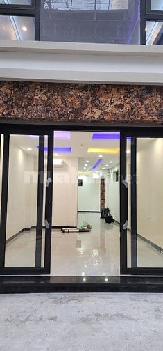BÁN NHÀ 3 MẶT ĐƯỜNG Ô TÔ, NGÕ 521 NGUYỄN TRÃI, THANH XUÂN