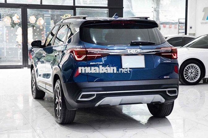 Kia Seltos 2023 Premium 1.4T 18000 km Xanh