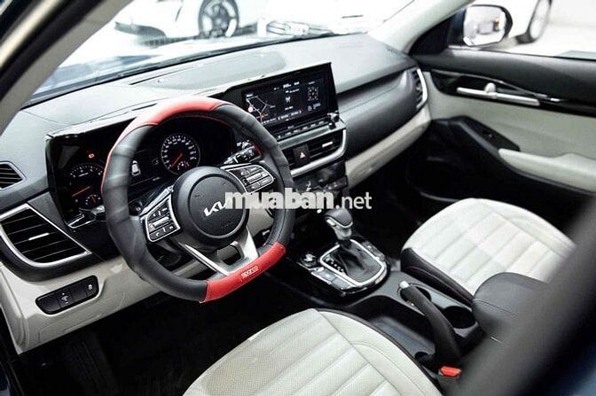 Kia Seltos 2023 Premium 1.4T 18000 km Xanh