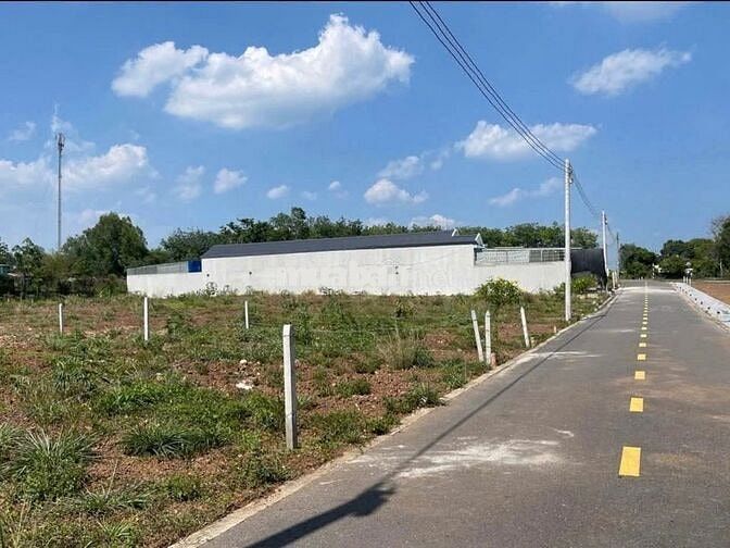 Đất sát KCN An Linh Phú Giáo HCM giá 760tr /420m2 tc 200m sổ sẳn 