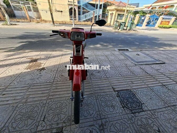 Daelim Citi 100 màu Đỏ