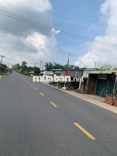 Bán Đất Dân 527m2 Có Thổ Cư Ngay Trung Tâm Uỷ Ban Xã Gần Chợ 100m