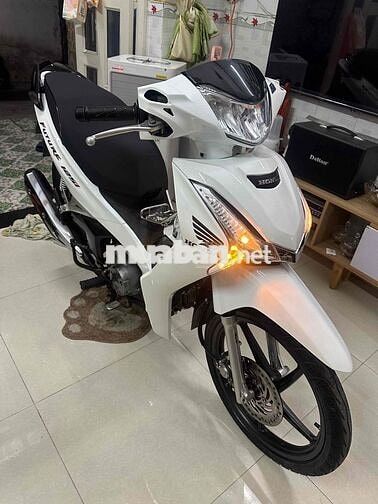Honda Future 125 Fi 2019 Trắng