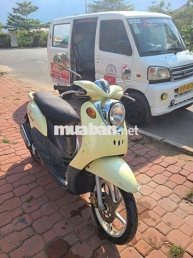 Yamaha clasico 2012 Vàng-Nâu