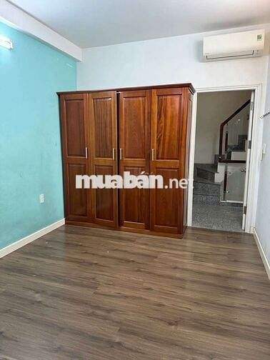Nhà Thuê nguyên căn Bà Hạt Quận 10, 48m2, 5pn,Hẻm Xe Hơi giá 16 triệu 