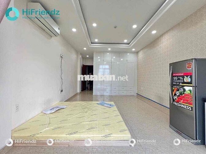 STUIDO BAN CÔNG MỚI TINH, NGAY NÚT GIAO GÒ DƯA, FULL NỘI THẤT