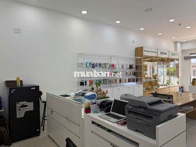 Sang Nhượng Cửa Hàng Điện Thoại