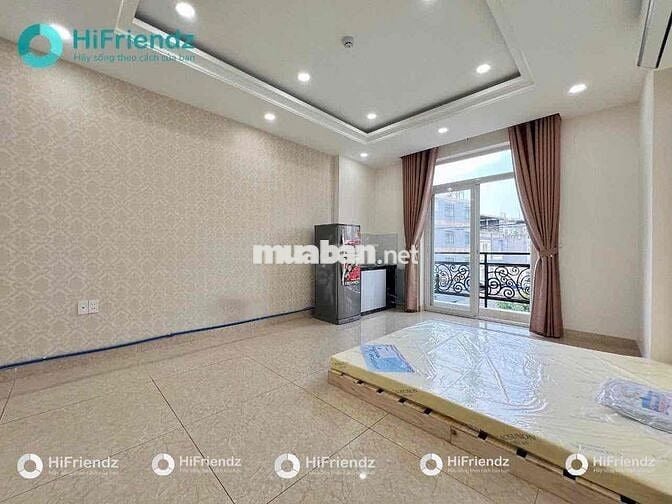 STUIDO BAN CÔNG MỚI TINH, NGAY NÚT GIAO GÒ DƯA, FULL NỘI THẤT