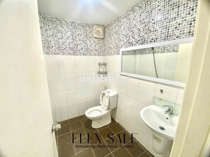 Cho Thuê Căn Hộ Ban Công Ngay Cầu Thị Nghè - Thảo Cầm Viên - Rộng 40m2