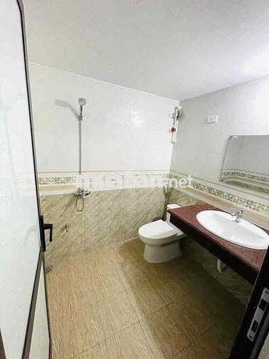 STUDIO 58M2 - THANG MÁY - XE TẢI ĐỖ CỬA
