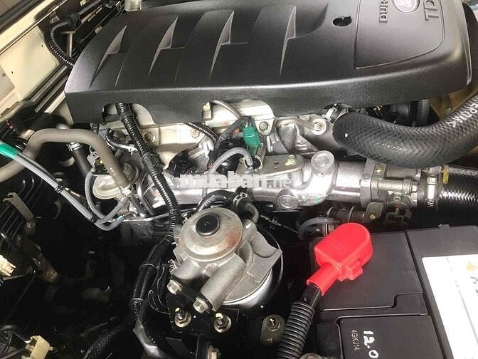 Ford Everest 2011 1 cầu Trắng