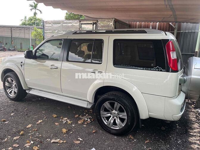 Ford Everest 2011 1 cầu Trắng