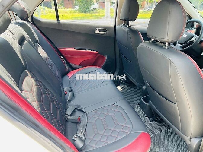 Hyundai Grand i10 2018 Sedan 1.2 Base - 120000 km