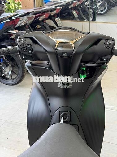 Honda SH 160i ABS 2024 Đen 6000 km
