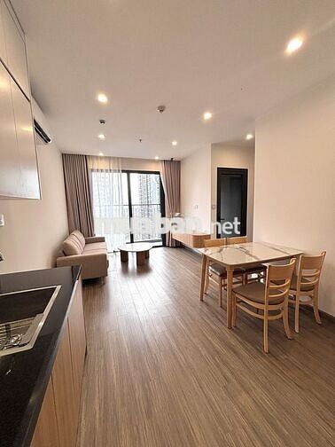 Cho thuê căn hộ 2PN2WC căn góc full đồ mới keng Miami giá chỉ từ 11,5t