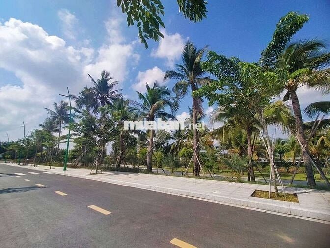 🔥NHÀ MỚI XÂY NHƯ VILA - 90M2 - GẦN TÂN PHÚ - 4 TẦNG - NHỈNH 5.X TỶ