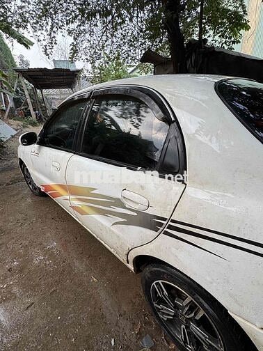 Daewoo Lanos màu Trắng