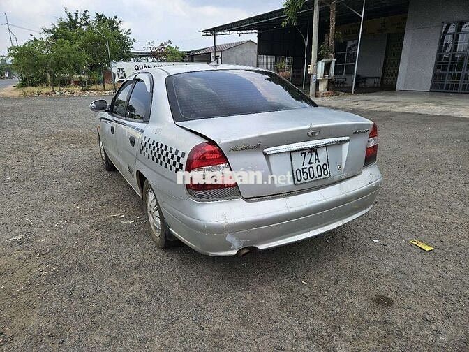 Daewoo Nubira 2002 Bạc