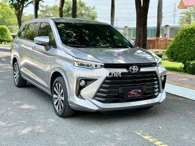 Toyota Avanza 2023 50.000 km Bạc