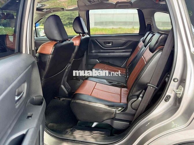 Toyota Avanza 2023 50.000 km Bạc