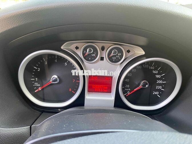 Ford Focus 2011 màu Đen