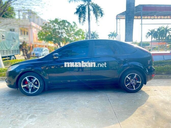 Ford Focus 2011 màu Đen