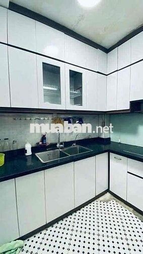 Cho thuê nhà Tt Thái Thịnh tầng 2 - Đống Đa- dt 50m2*1 tầng