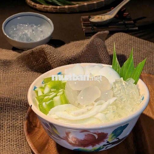 TUYỂN NHÂN VIÊN NẤU CHÈ CA 8:00 - 18:00