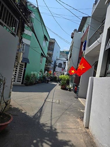Cho thuê nhà nguyên căn 138/25/21 Đường số 20, Dương Quảng Hàm, P5