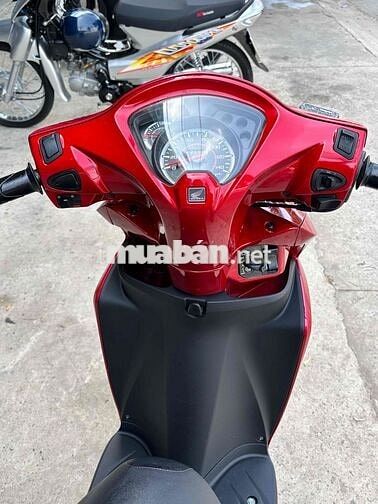Honda Vision Đỏ 22000 km Zin êm