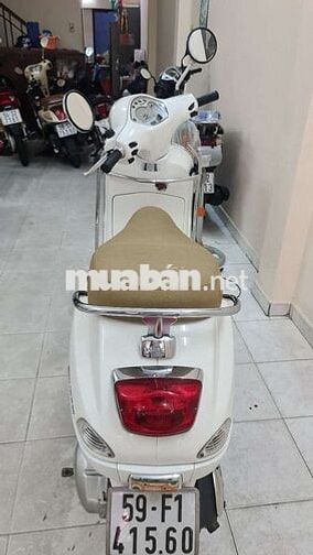 Piaggio Vespa LX 125 3Vie 2013 Trắng